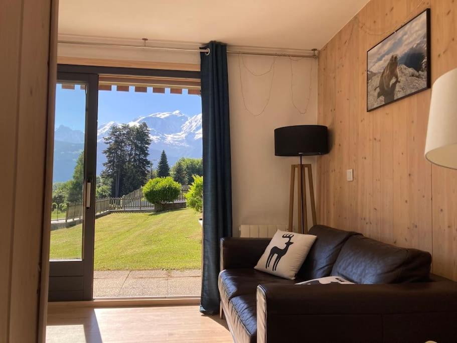 La Marmotte: Vue Mont Blanc, Terrasse, Parking Apartment กงบลู ภายนอก รูปภาพ