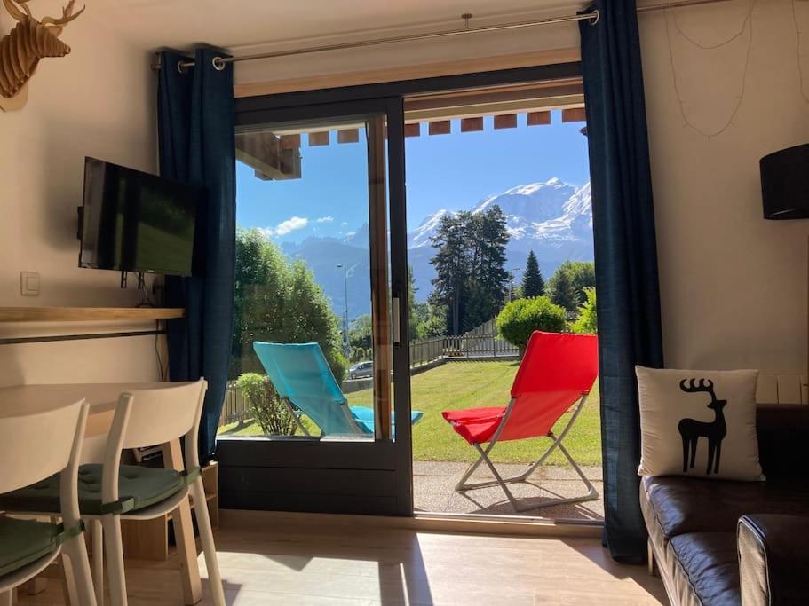 La Marmotte: Vue Mont Blanc, Terrasse, Parking Apartment กงบลู ภายนอก รูปภาพ